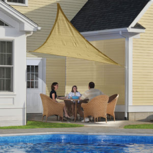 ShelterLogic - 12 ft. / 3,7 m Triangle Shade Sail - Sand 160 gsm