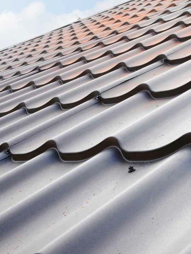 PBR Panel vs R Panel