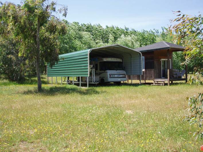 custom metal building, factory-direct from Steel and Stud
