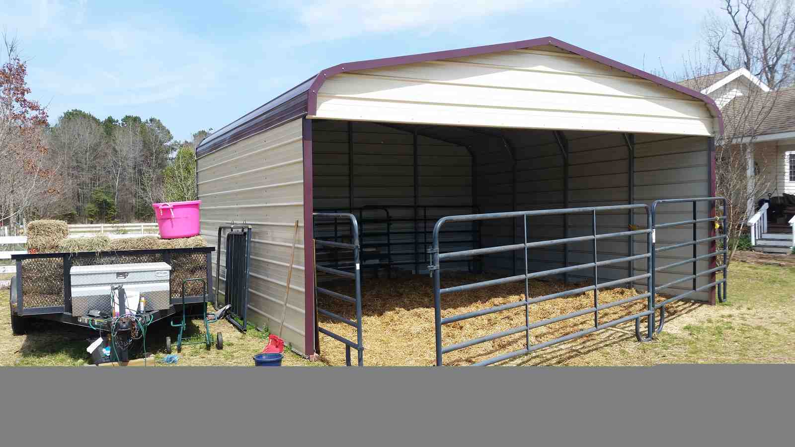 20×21×8 metal building installed by Steel and Stud — engineered roof and side panels