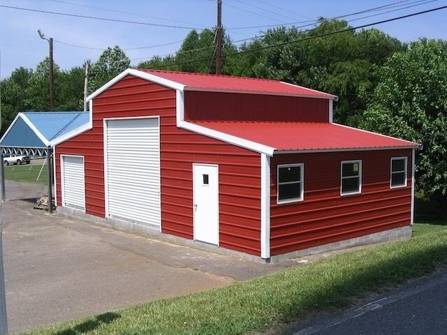 Carolina-style metal barn