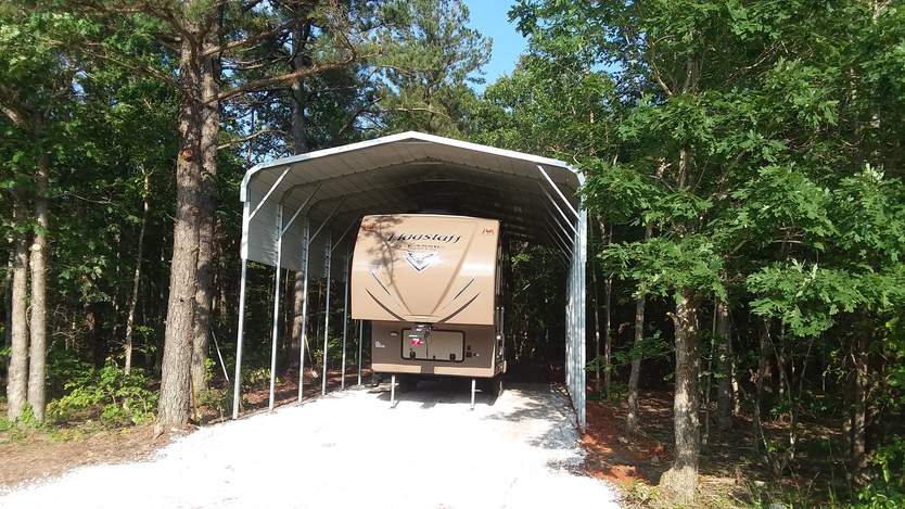 Professionally installed 18×36×12 metal building by Steel and Stud