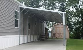 Free-standing lean-to carport